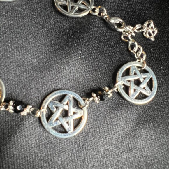 Pentacle Bracelet - Picture 5 of 5
